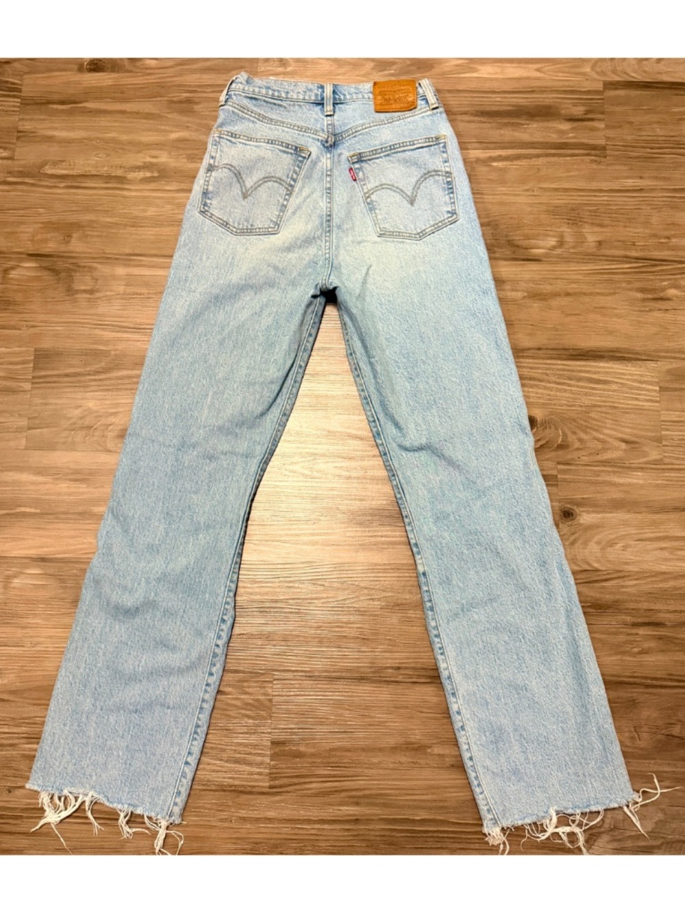 Levi’s Premium Ribcage Straight Jeans 27 Tango Swing Light Wash Distressed - Picture 5 of 16